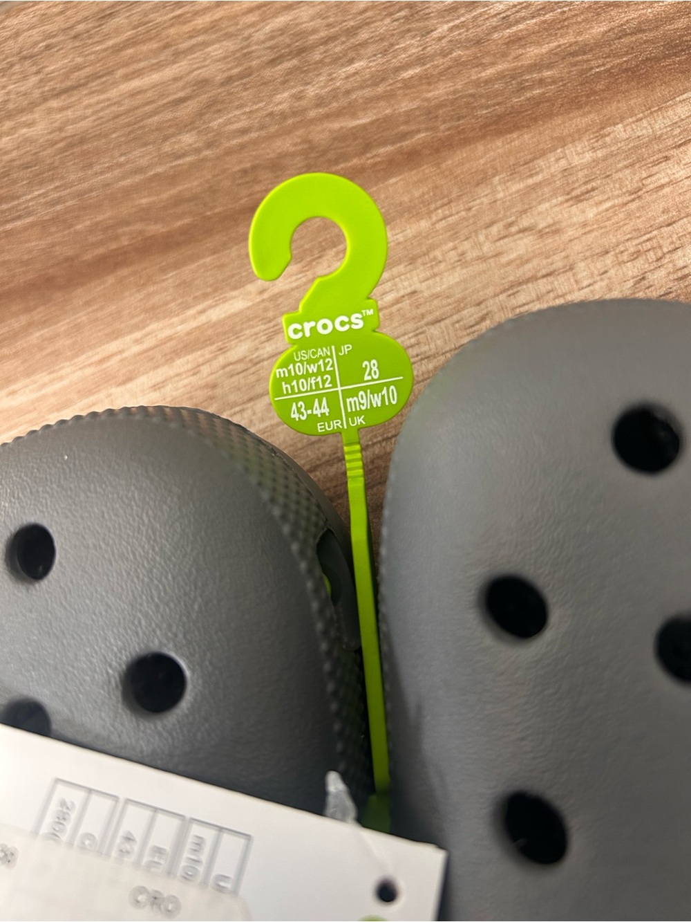 NWT Gray CROCS Men’s 10 Women’s 12 Classic Clog - Picture 9 of 10